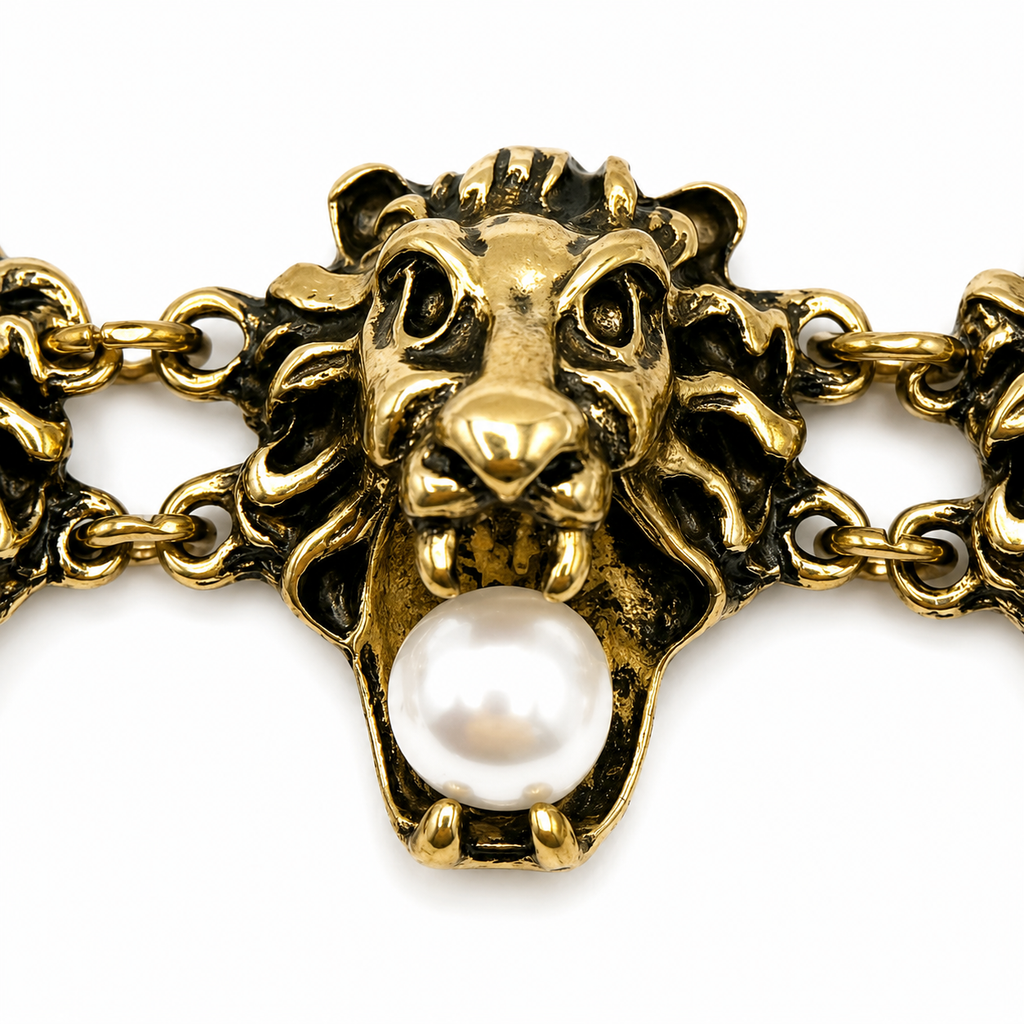 Unsigned - Lions pearls bracelet